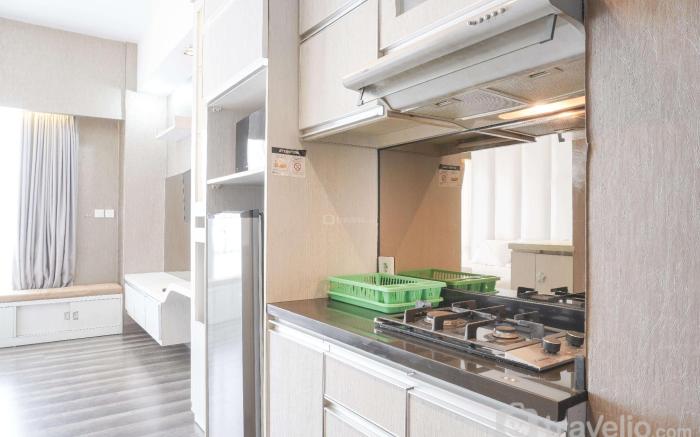 Best Cozy Studio at Ambassade Kuningan By Travelio