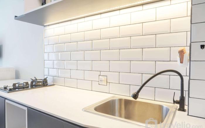 Cozy Studio at Tifolia Apartment By Travelio