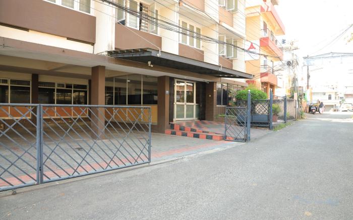 ASHISH TOURIST HOME