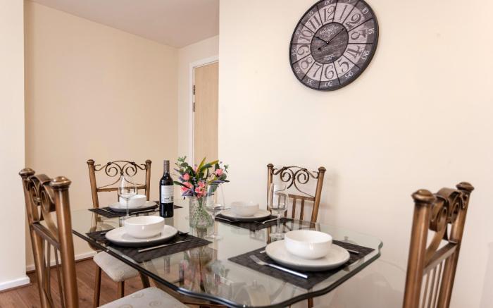 Oakstays Newcastle Gem