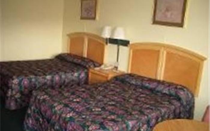 Travelers Inn Gainesville