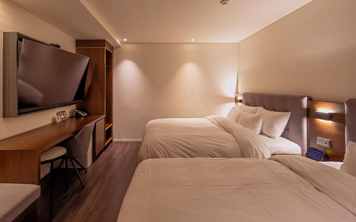 Mokpo Peace Plaza Brach  Hotel Yaja