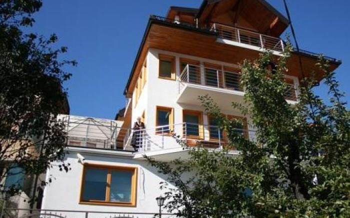 Villa Una