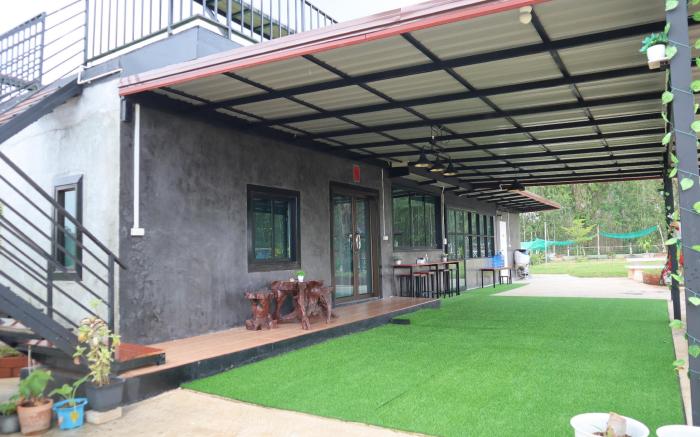 A 282 Homestay & Camping