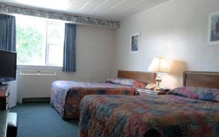 Airport Motor Inn