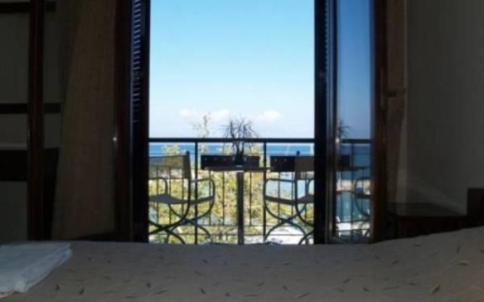 Akroyali Hotel & Villas