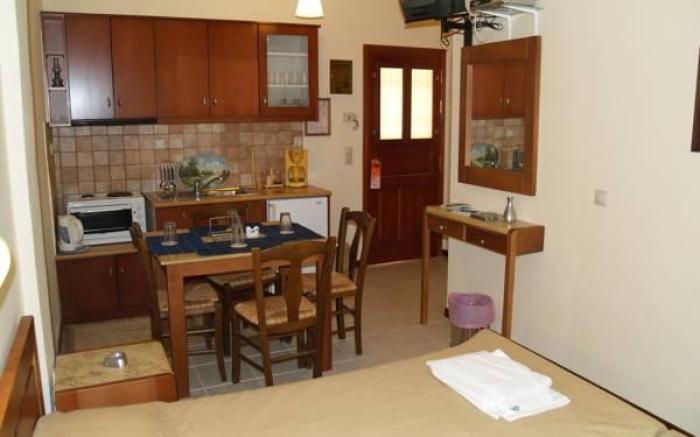 Akroyali Hotel & Villas