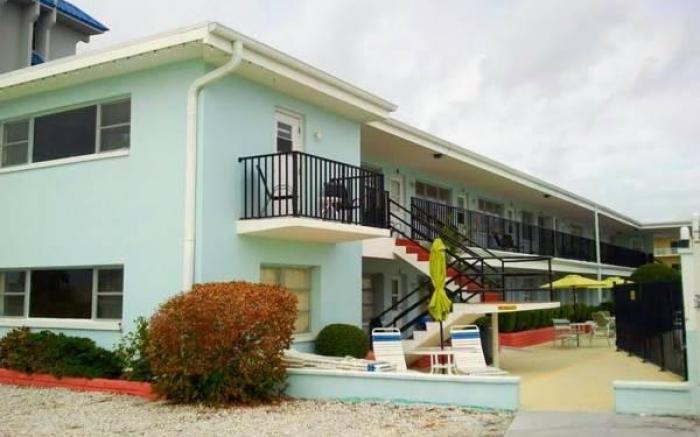 Beachside Resort Motel