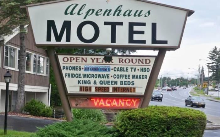 Alpenhaus Motel