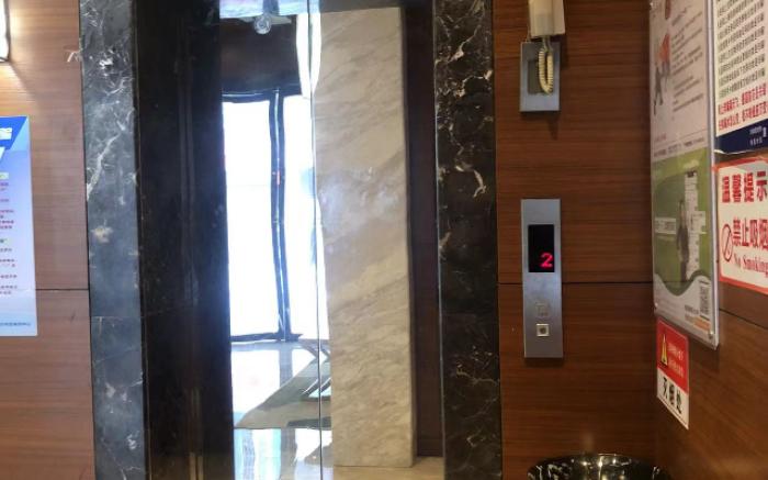 Borrman Hotel Changsha Hunan Biological Electromechanical College