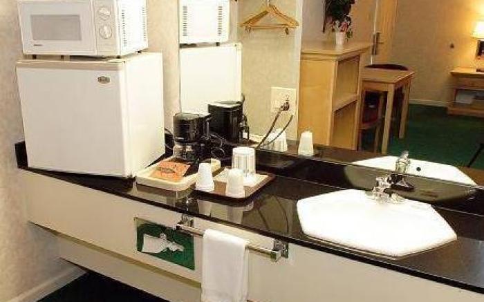 Discovery Inn