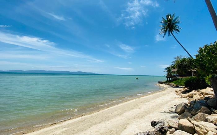 Absolute Beachfront Resort