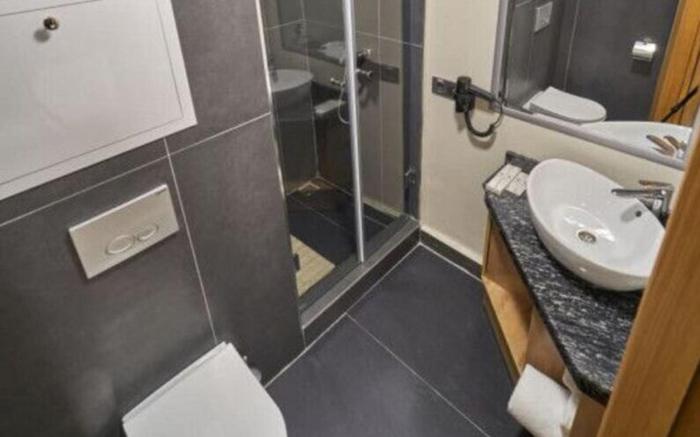Hotel Asli Makon