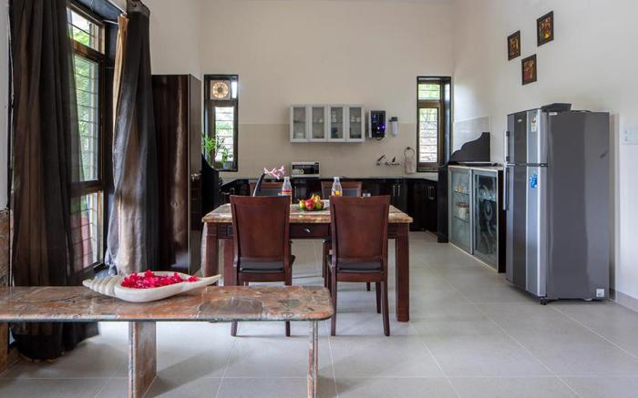 Wild Orchid by StayVista, a hill-view villa