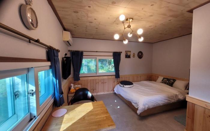 Gypeong petmily pet friendly pension