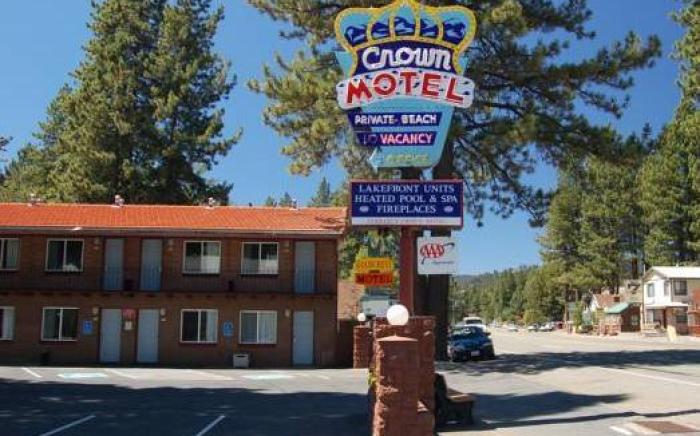 Crown Motel