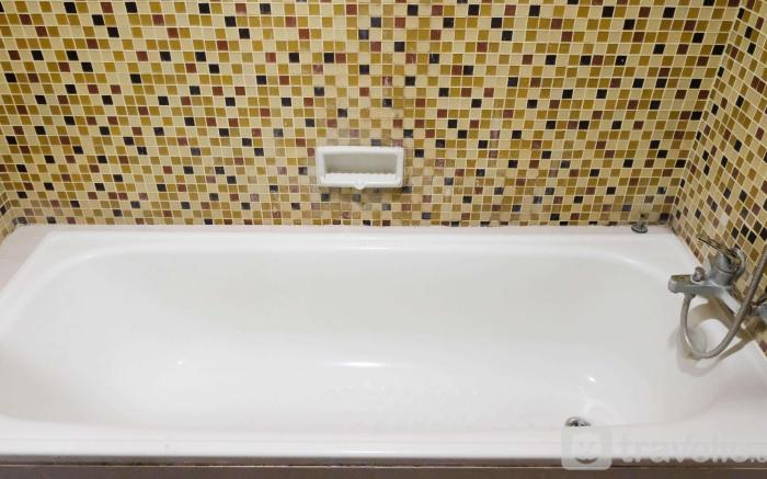 Spacious 2BR at Aryaduta Surabaya By Travelio