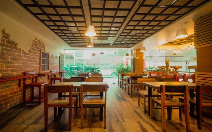 Hotel Yugantar & Banquets