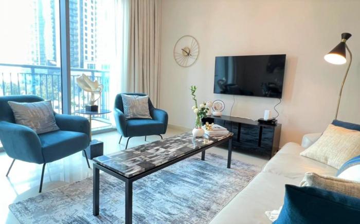Luxury Dubai creek harbour Waterfront Apartment 