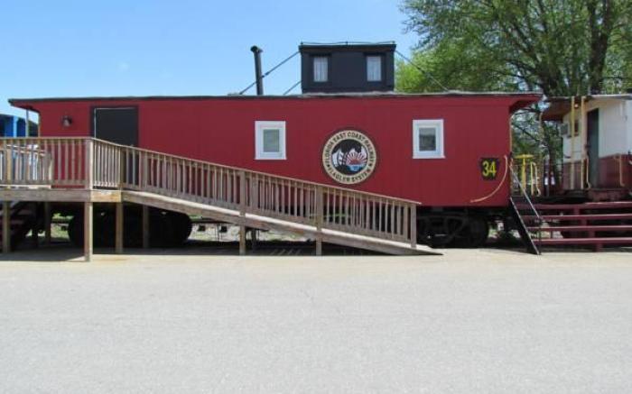Red Caboose Motel & Restaurant