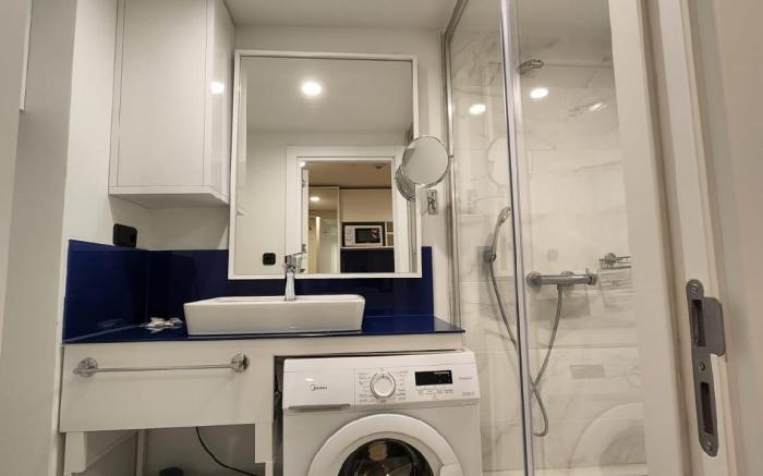 Orbi City apartments - Sea view
