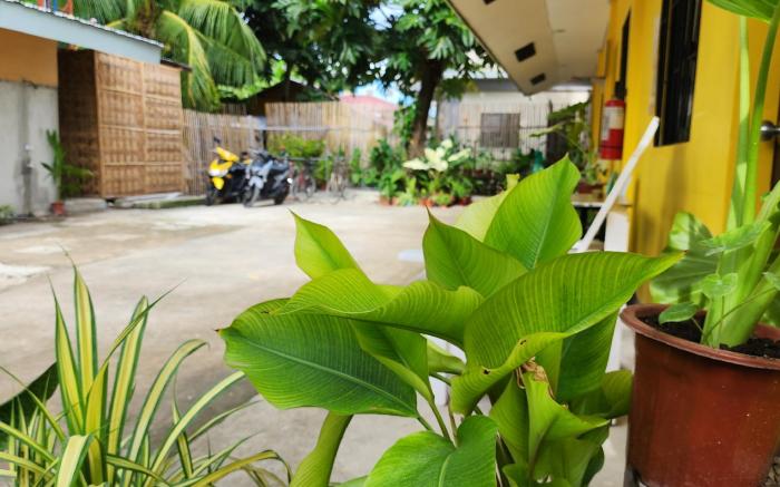 Laidback studio unit near Kota Beach w/ fast WiFi 