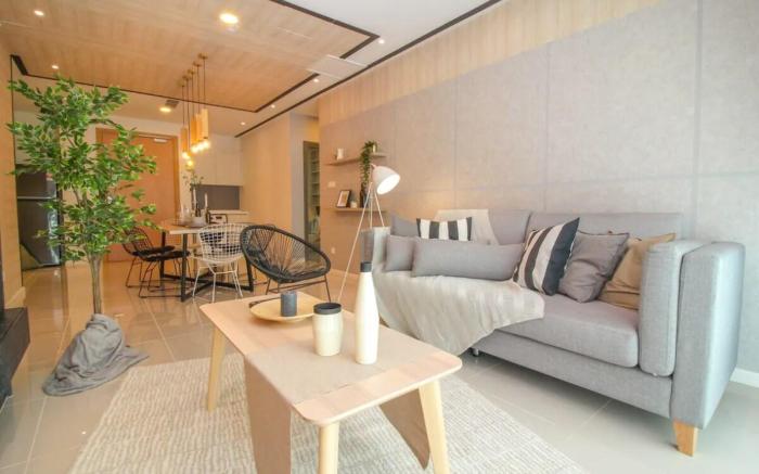 Emperor Suite . Suasana @ 2BR 4Pax near CIQ