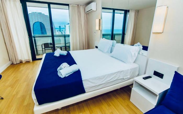 Orbi City Sayat-Nova on the beach