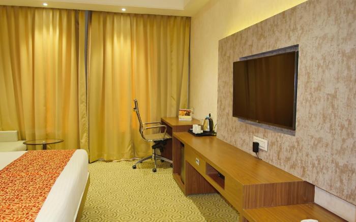 Pride Hotel & Convention Centre Indore