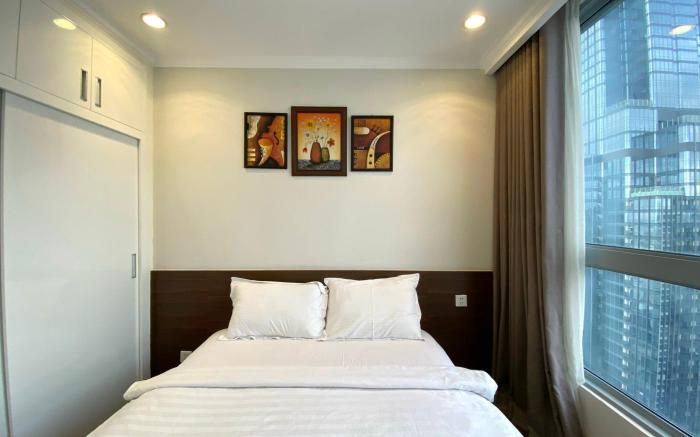 Best View at the building with  Luxury 3 beds Apt 