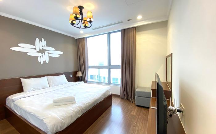 Best View at the building with  Luxury 3 beds Apt 