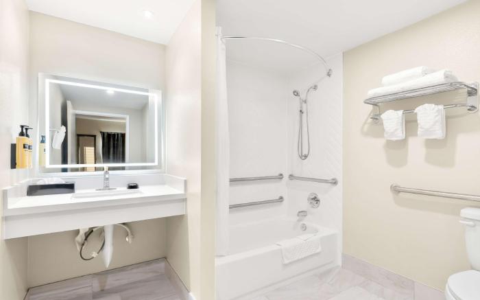 Best Western PLUS Irvine Spectrum Hotel