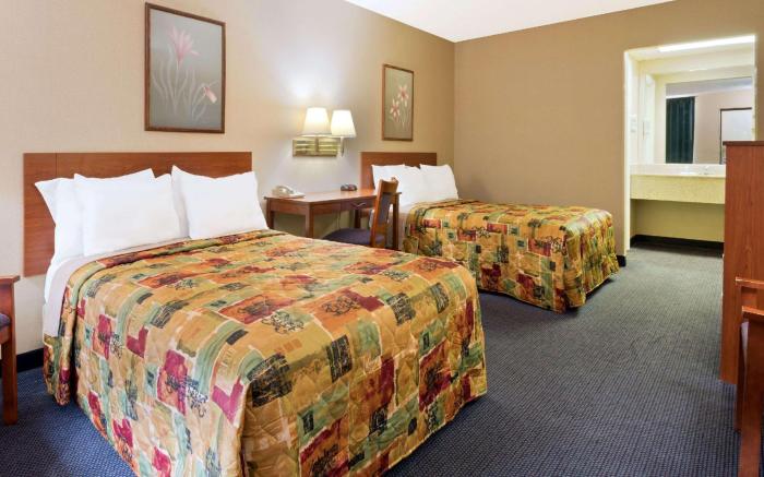 Knights Inn  Elizabethtown NC