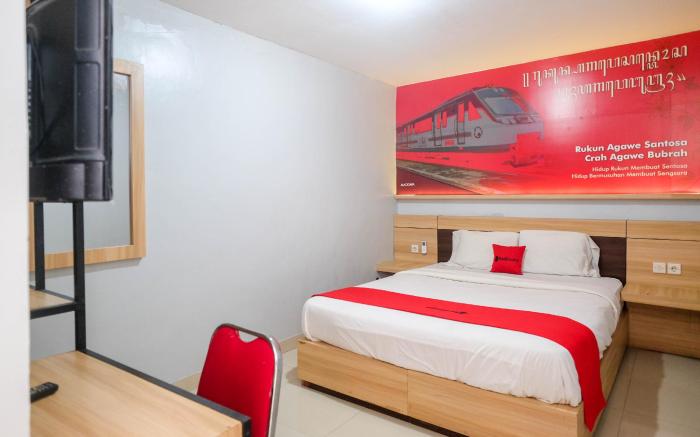 RedDoorz near Taman Balekambang Surakarta