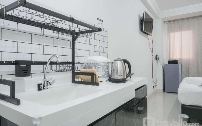 Strategic Studio Signature Park Grande By Travelio