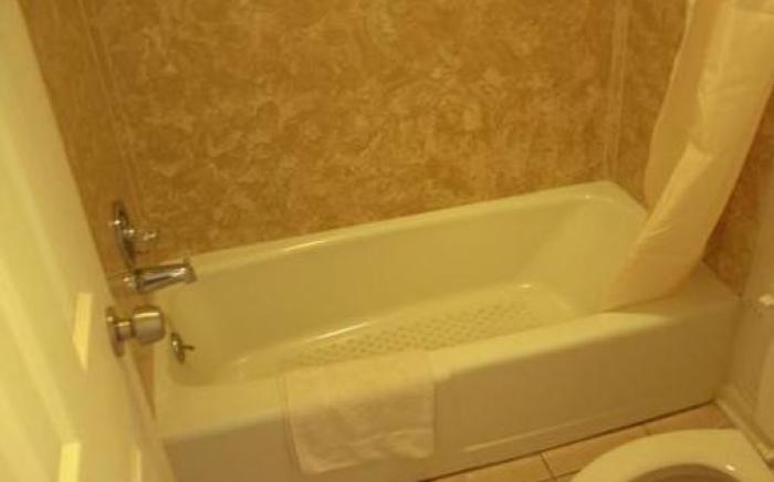 Somerville Inn and Suites