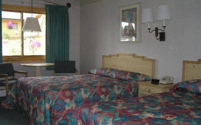 Spirit Lake Lodge