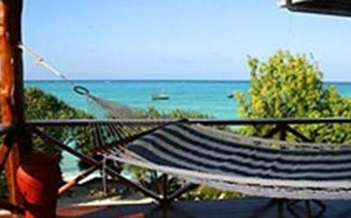 Mnarani Beach Cottages