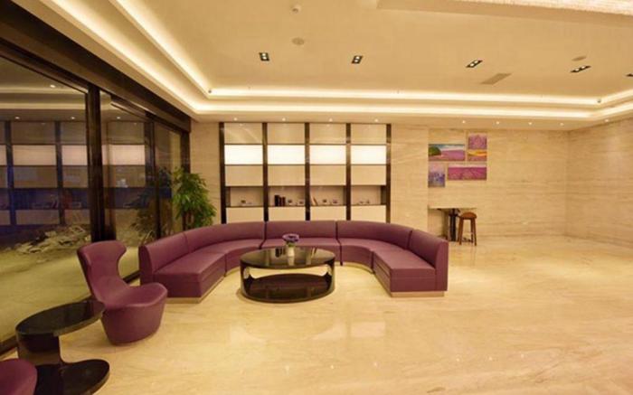 Lavande Hotel Foshan Qaindeng Lake Nanhai Plaza
