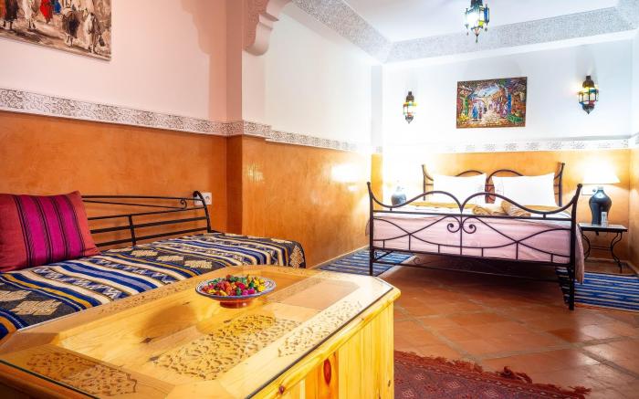 Riad bien ici
