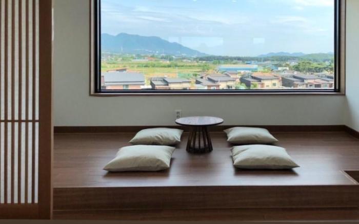 Sorok Stay Gamseung Sookso