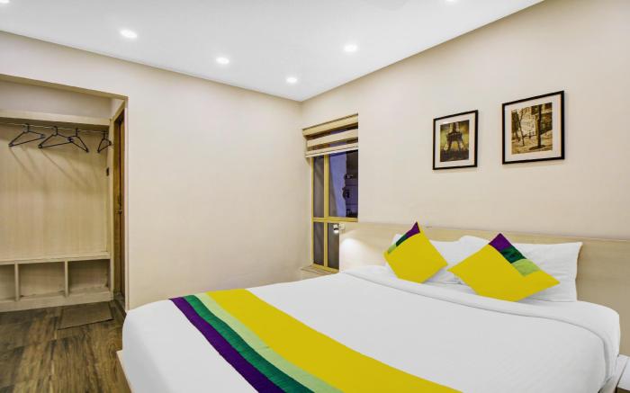 Itsy Hotels Transit Express