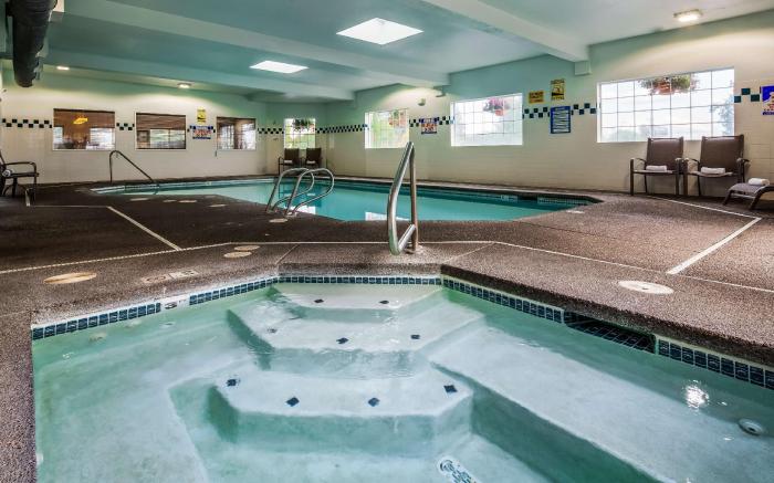 Best Western Oak Meadows Inn