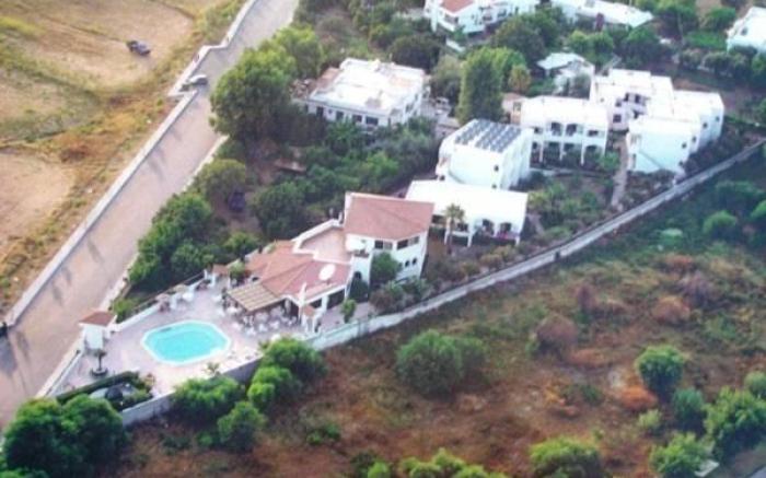 Muses Hotel