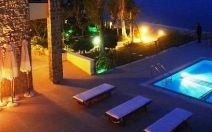 Niki Beach Hotel