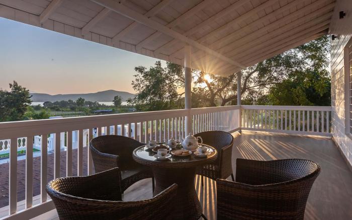 StayVista at Lake La Vie