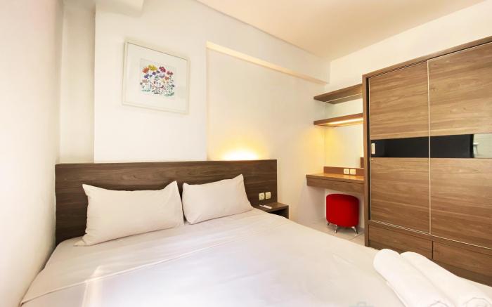 Fancy 2BR Gateway Ahmad Yani Cicadas By Travelio