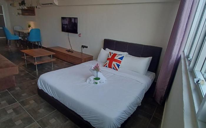 Duplex Studio With Canopy King Beds