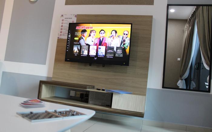 Atlantis 1BR 4-6pax Pool & Sea View 5min to Jonker