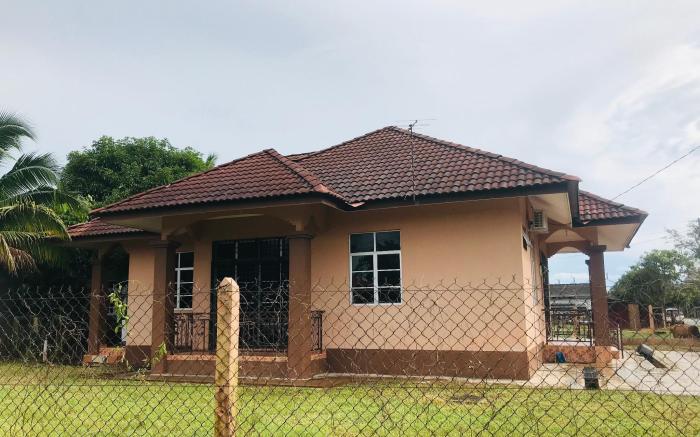 HOMESTAY ADIKBERADIK